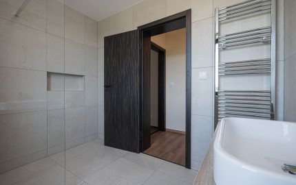 NA PREDAJ 4izb. rekreačný dom priamo pri golfovom areály PENATI GOLF REZORT