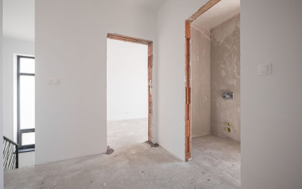 NA PREDAJ 4izb. rekreačný dom priamo pri golfovom areály PENATI GOLF REZORT