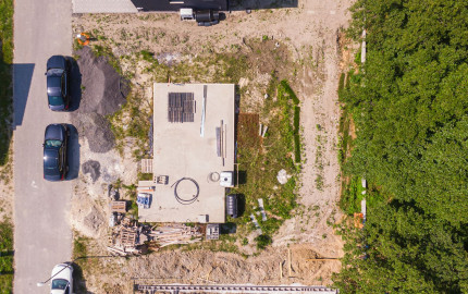 NA PREDAJ pozemok + základová doska + projekt priamo pri golfovom areály PENATI GOLF REZORT