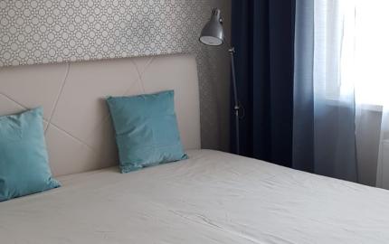 KOMPLET ZARIADENY 2 izb. byt, garaž. státie, FUXOVA - Petržalka