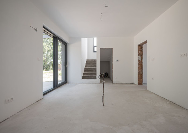 NA PREDAJ 4izb. rekreačný dom priamo pri golfovom areály PENATI GOLF REZORT