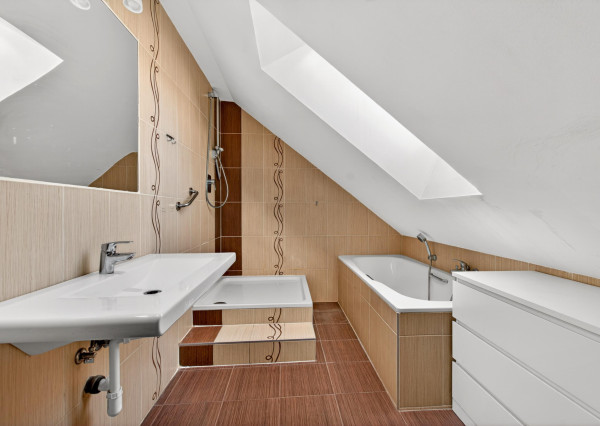 P.G's & Co. | Exkluzívne predáme 2 izbový byt na Račianskej ulici v Bratislave