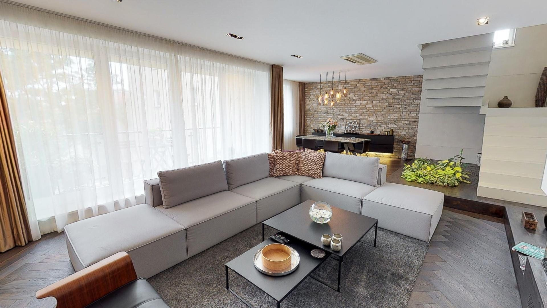 3D PREHLIADKA - ZARIADENÝ MODERNÝ 3izb. MEZONET., ul. LEŠKOVA, STARÉ MESTO